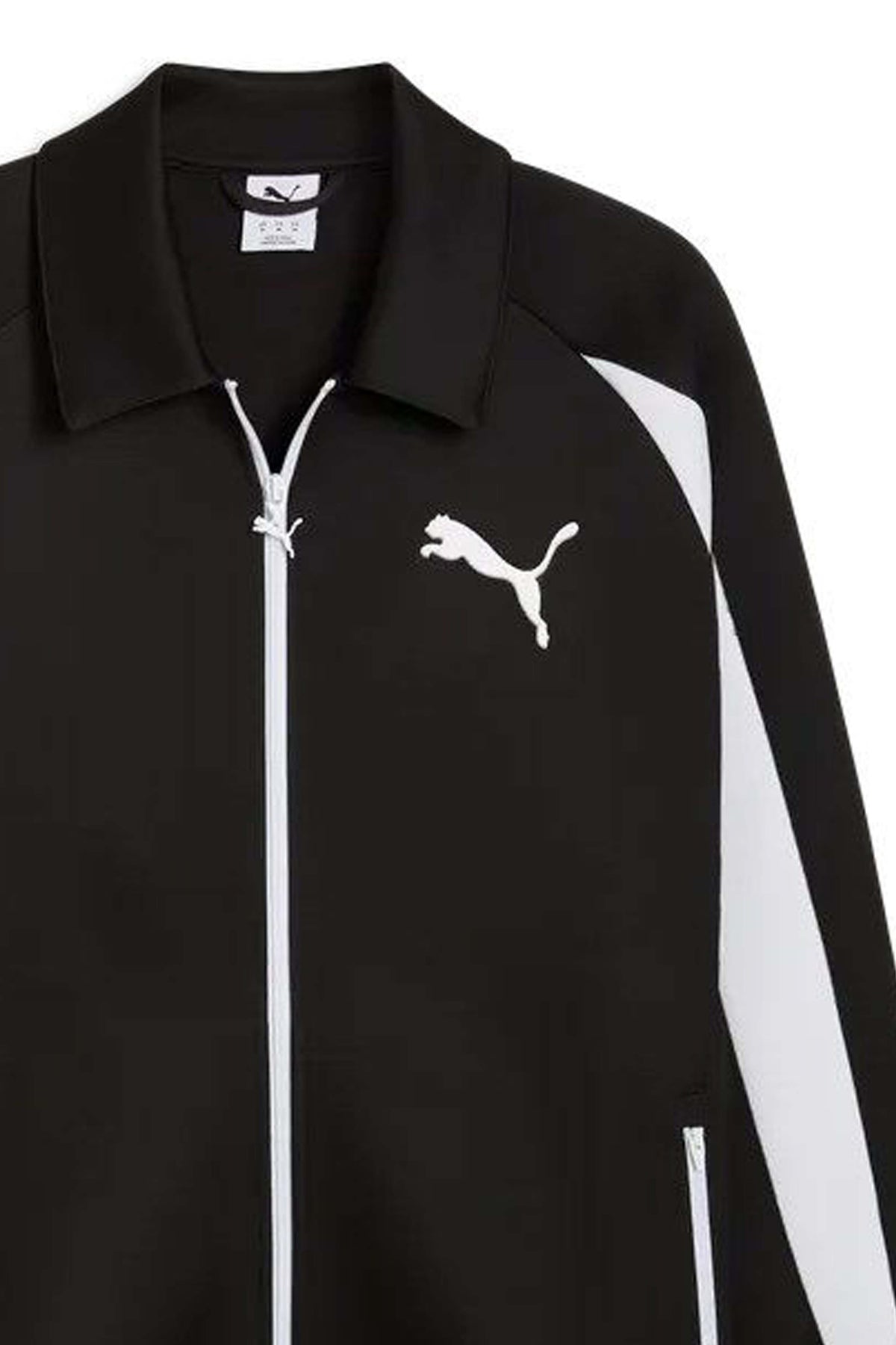 PUMA RELAXED BIG CAT JACKET en color NEGRO  (4)