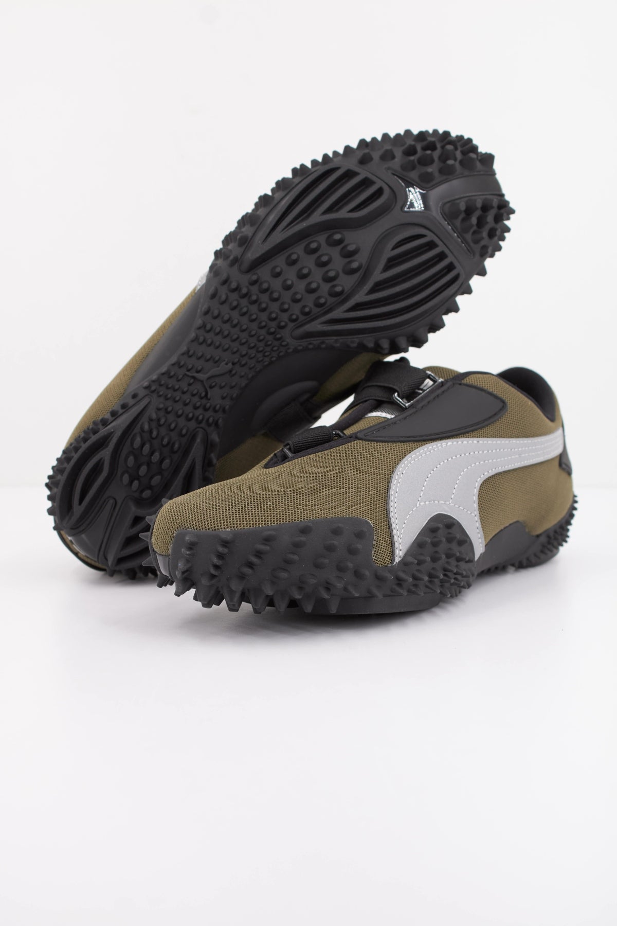 PUMA MOSTRO OG en color VERDE  (5)