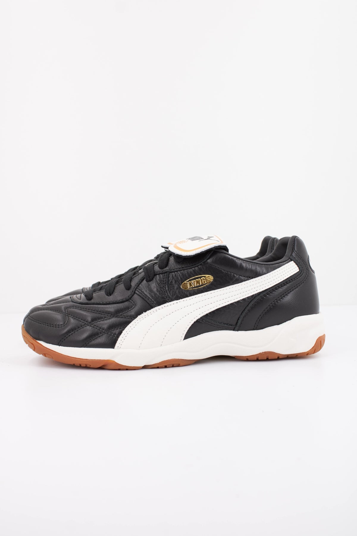 PUMA KING INDOOR en color NEGRO  (1)