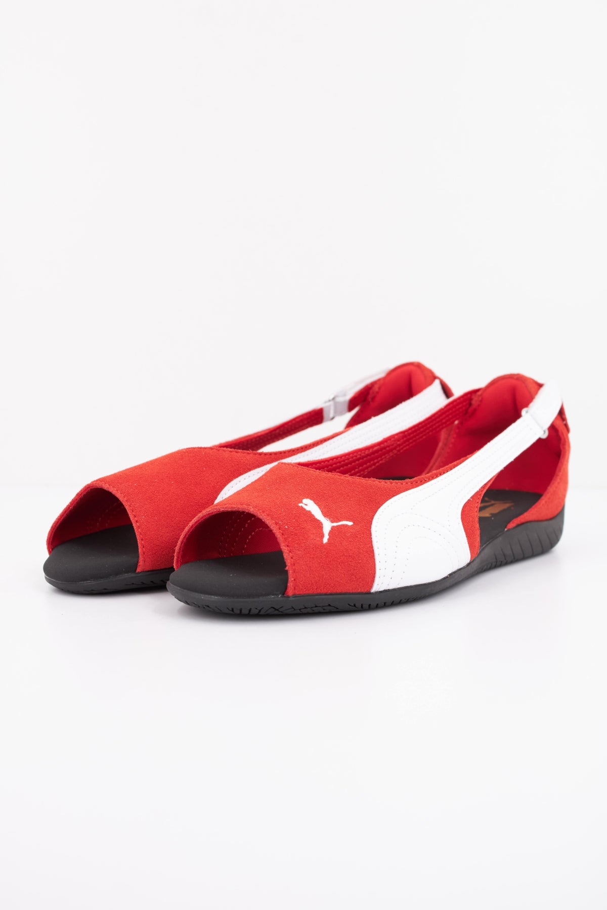 PUMA SPEEDCAT SANDAL en color ROJO  (2)