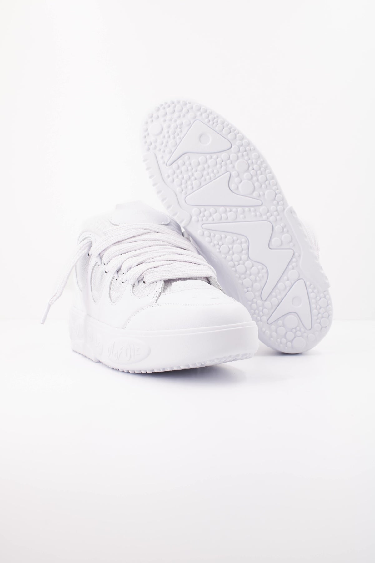 PUMA  en color BLANCO  (5)