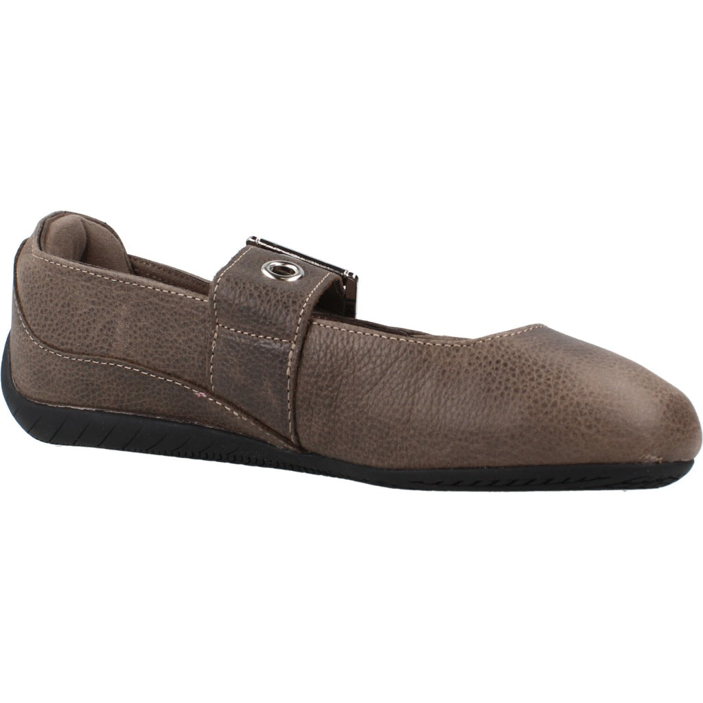 PUMA  en color MARRON  (5)