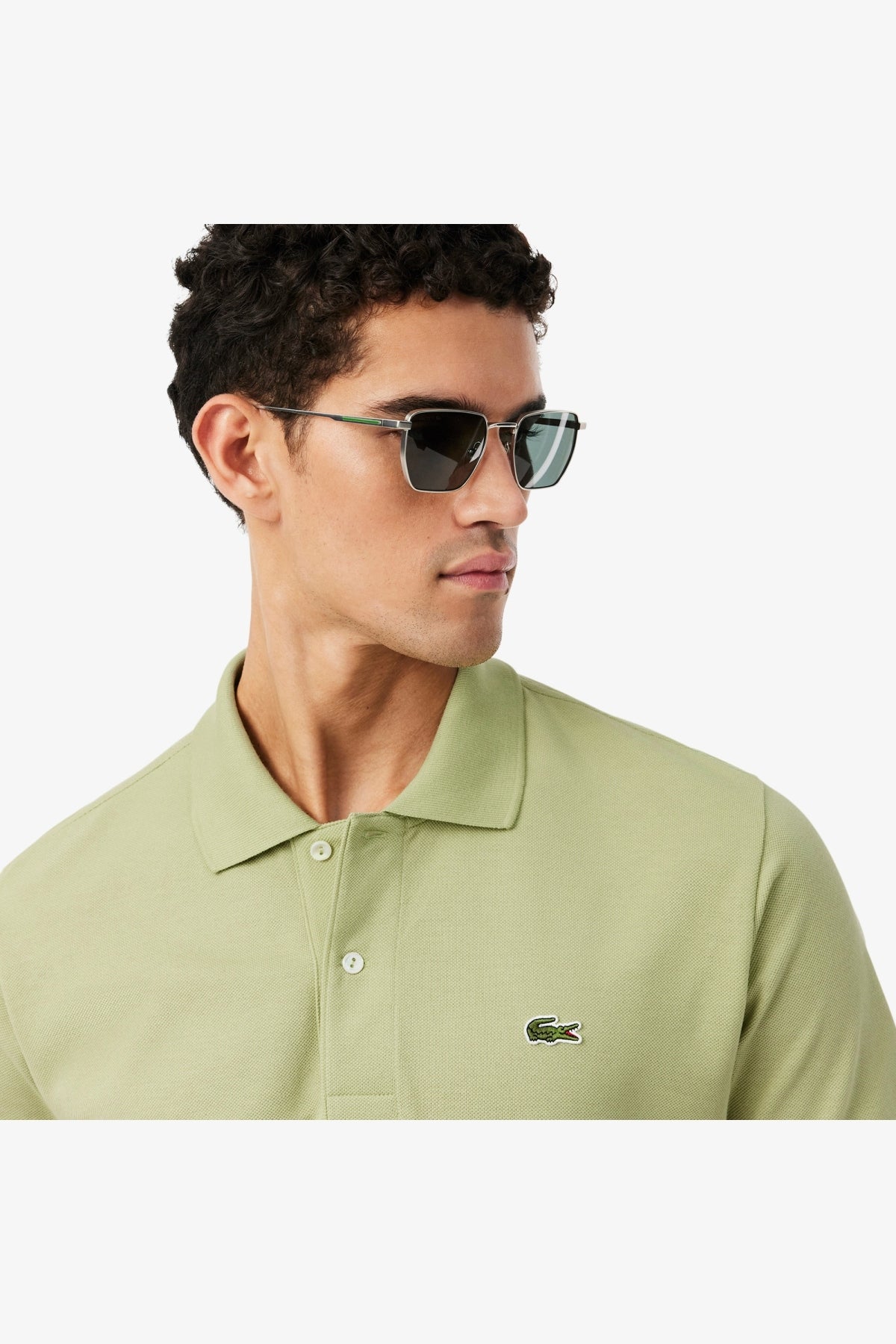 LACOSTE L SHORT SLEEVED RIBBED COLLAR S en color VERDE  (5)