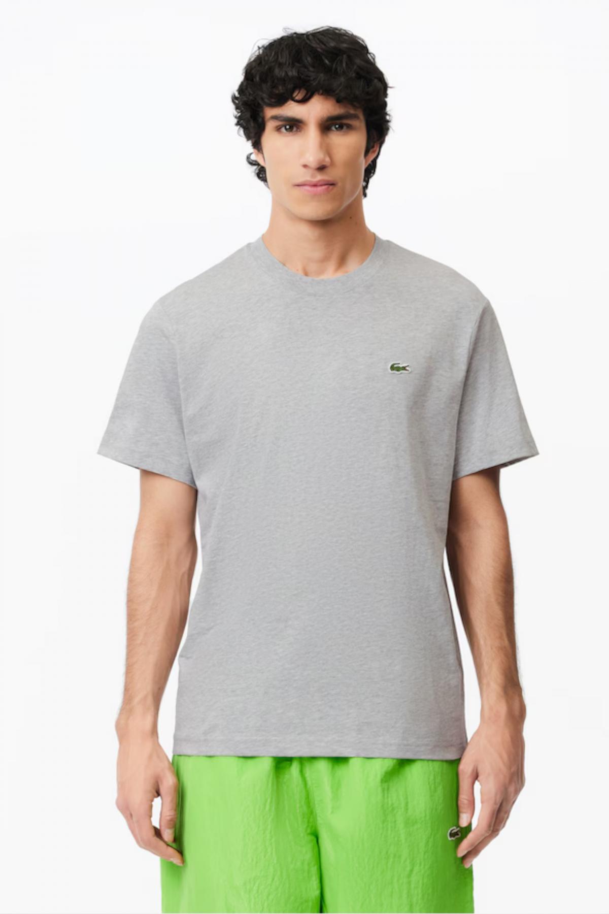 LACOSTE TEE en color GRIS  (1)