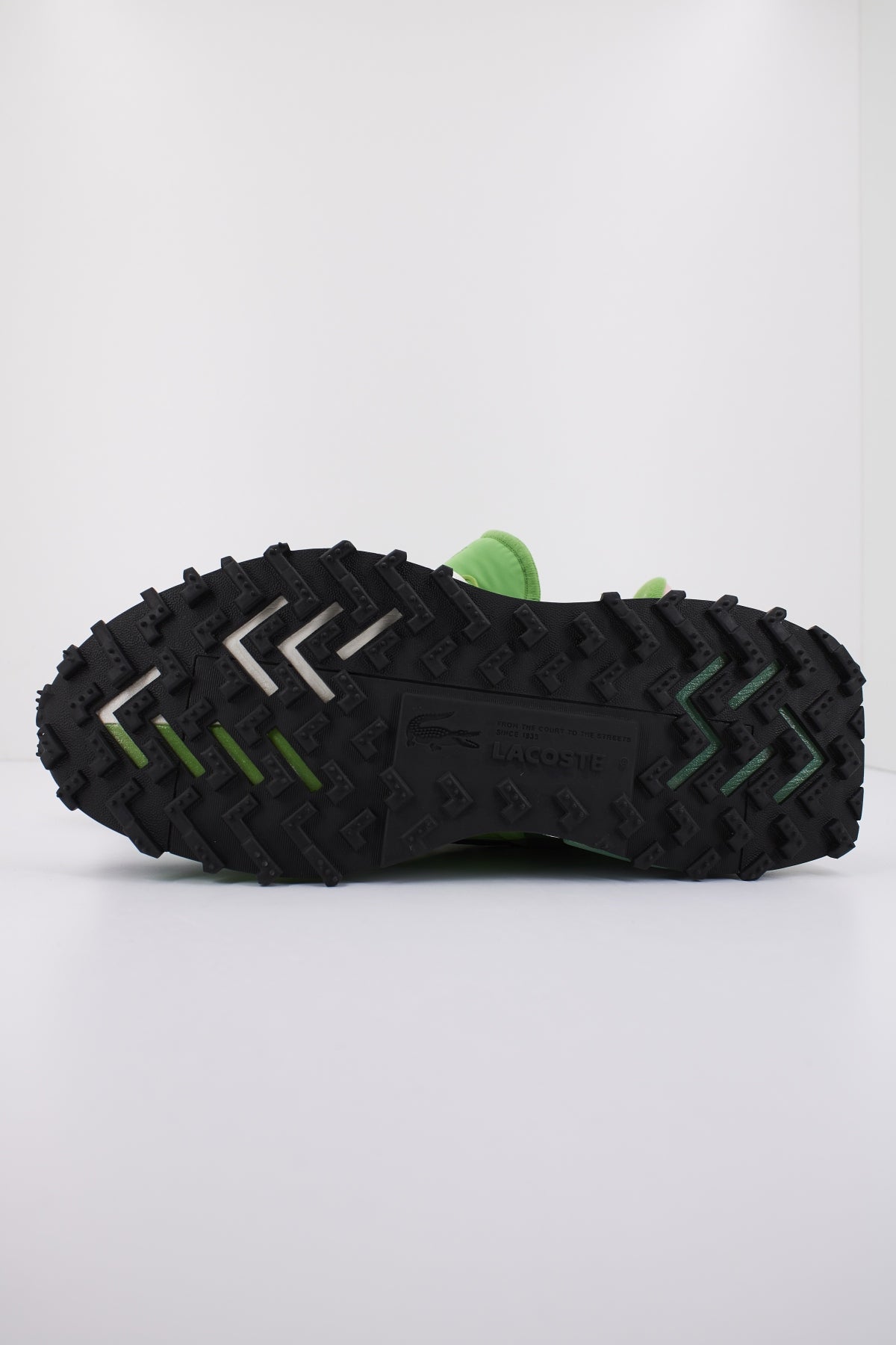 LACOSTE ELITE ACTIVE en color VERDE  (4)