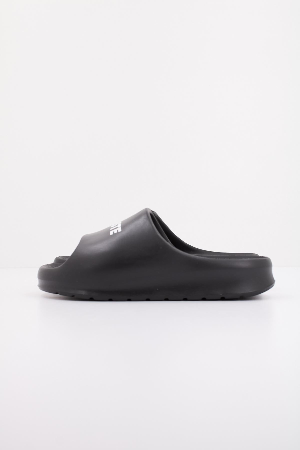 LACOSTE SERVE SLIDE . SYNTHETIC en color NEGRO  (1)