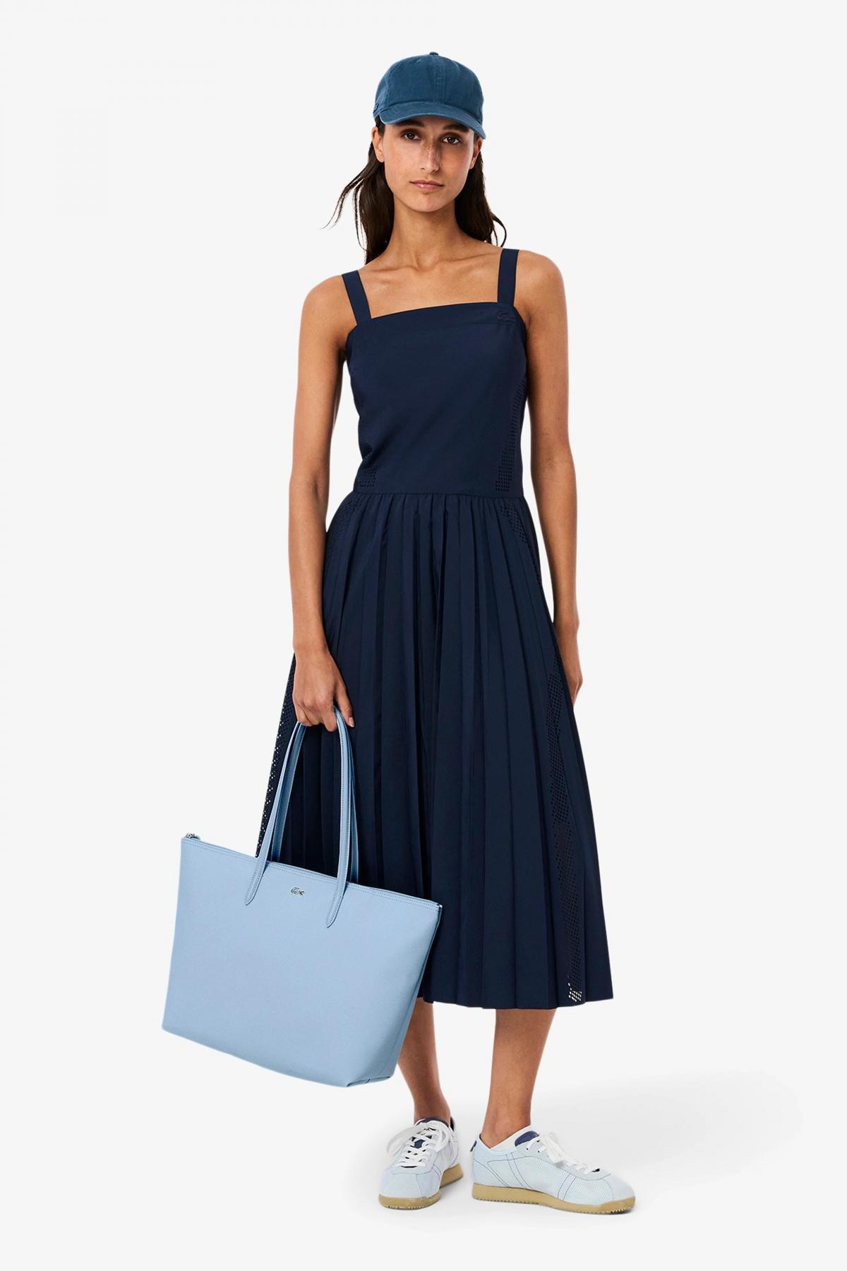 LACOSTE  LARGE COATED CANVAS TOTE en color AZUL  (4)