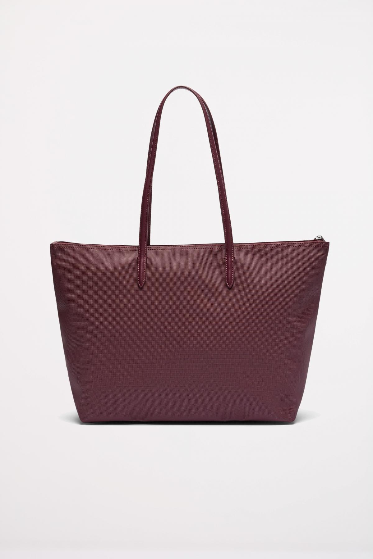 LACOSTE  LARGE COATED CANVAS TOTE en color BURDEOS  (2)