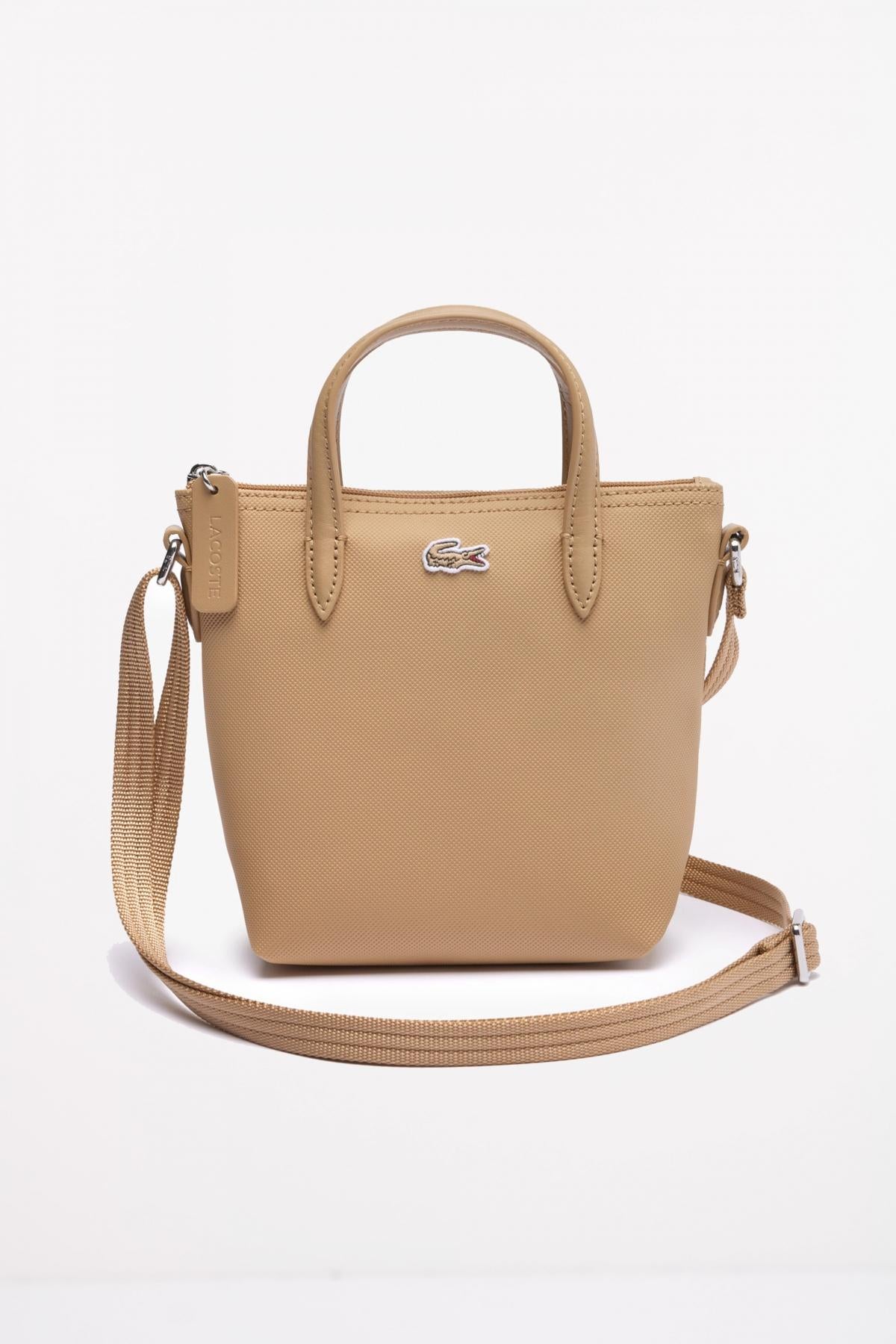 LACOSTE CONCEPT TOTE MIN en color MARRON CLARO  (1)