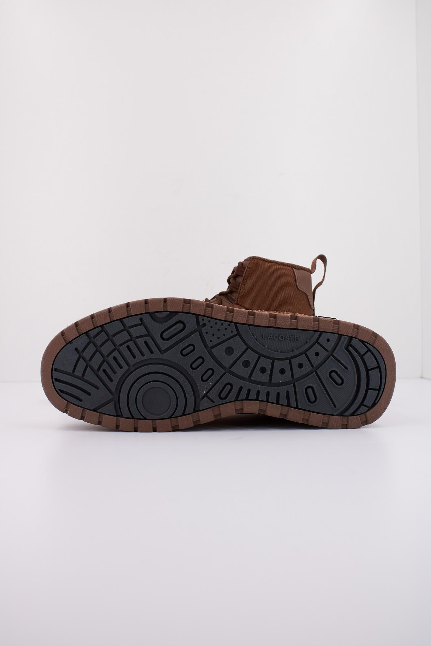 LACOSTE T-CLIP WINTER MID en color MARRON  (5)