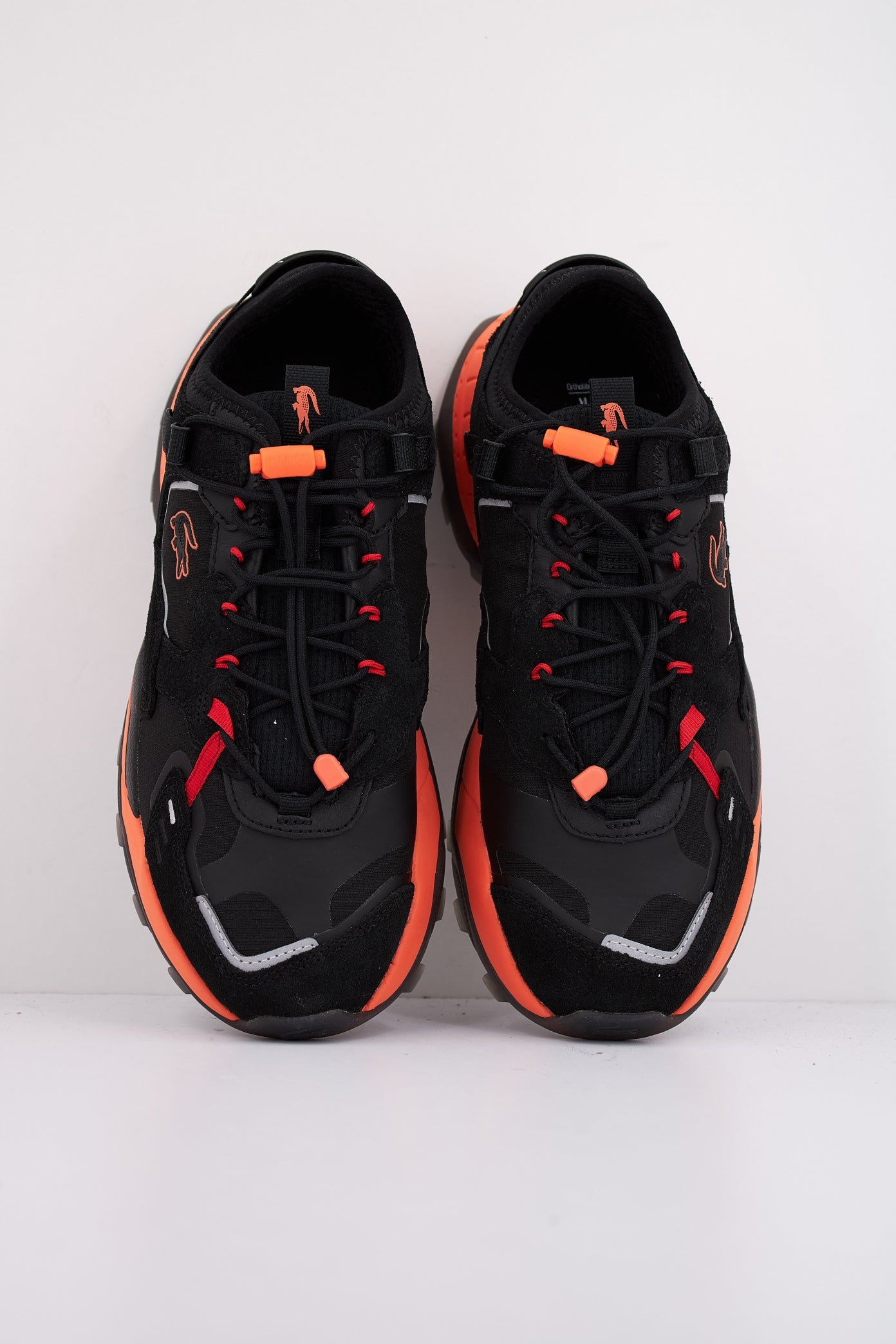 LACOSTE L-GUARD BREAKER OUTDOOR en color NEGRO  (3)