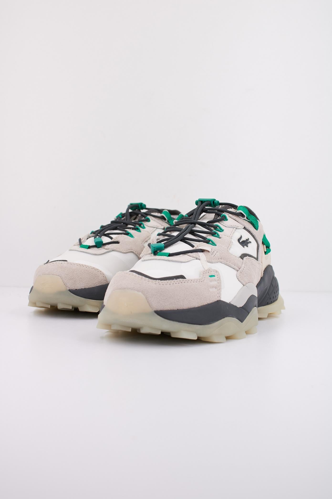 LACOSTE L-GUARD BREAKER OUTDOOR en color BEIS  (2)