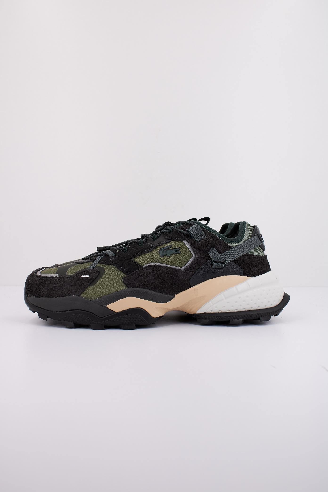 LACOSTE L-GUARD BREAKER OUTDOOR en color VERDE  (1)