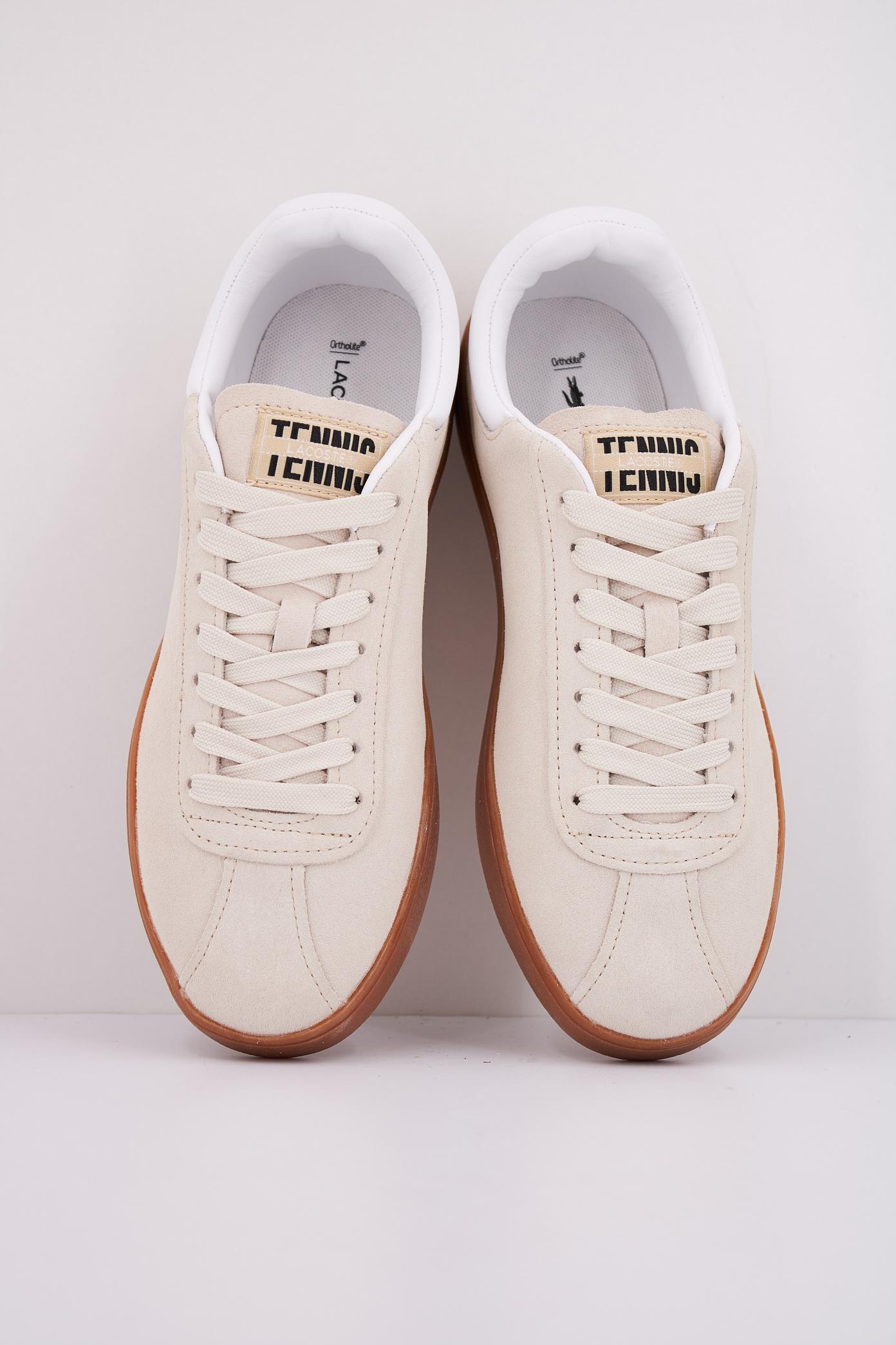 LACOSTE  BASESHOT en color BEIS  (3)