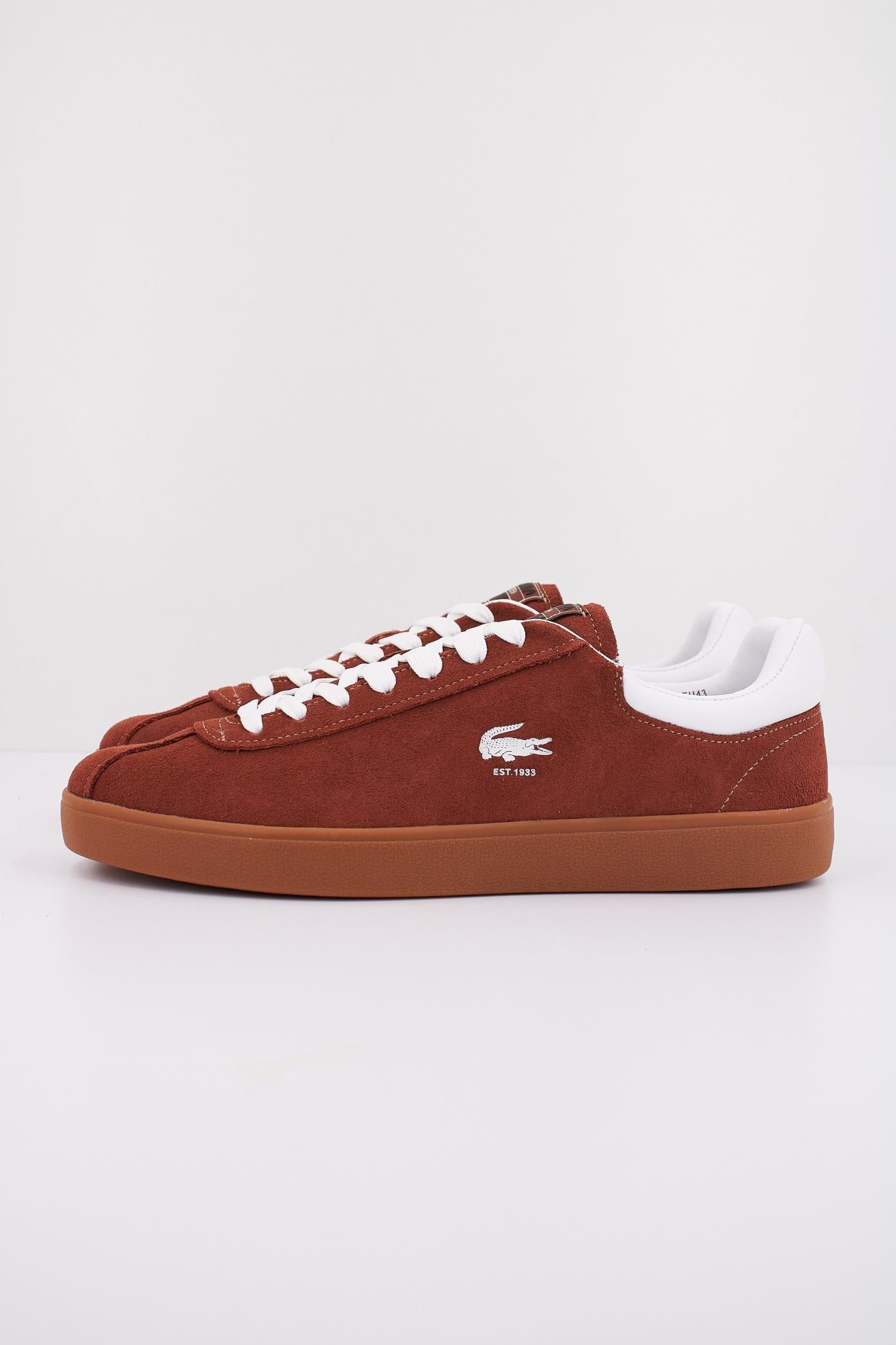 LACOSTE BASESHOT en color MARRON  (1)