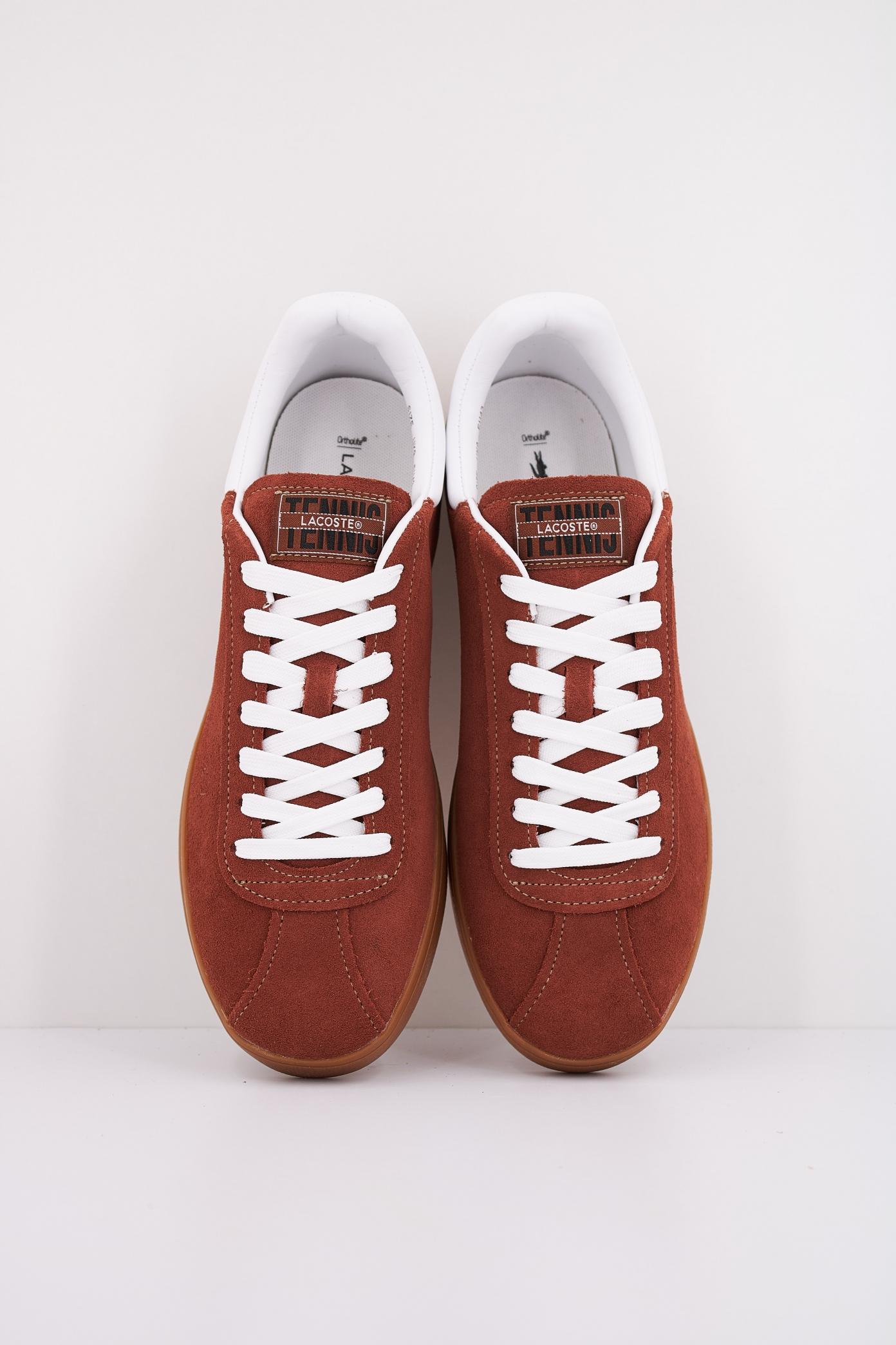 LACOSTE BASESHOT en color MARRON  (3)
