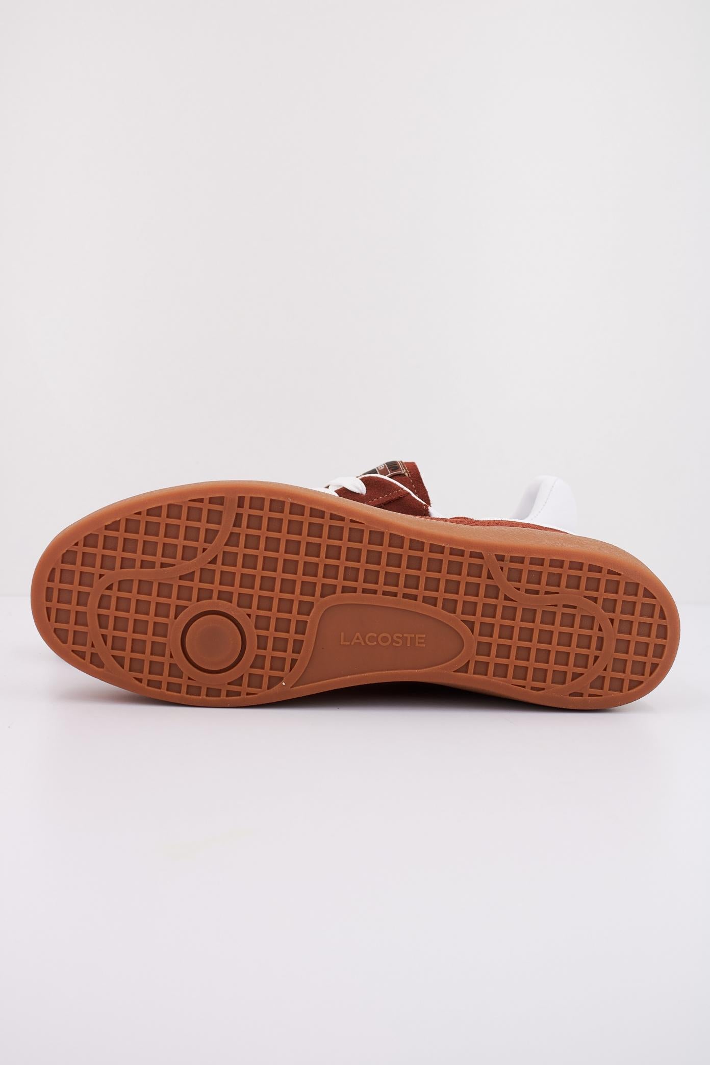 LACOSTE BASESHOT en color MARRON  (5)