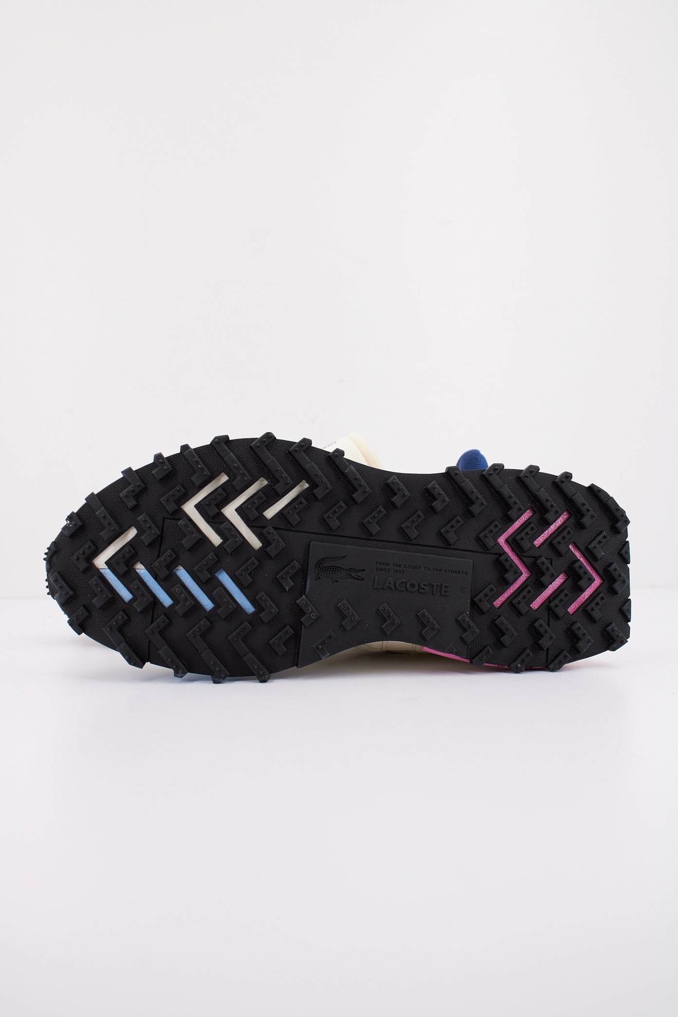 LACOSTE ELITE ACTIVE en color BEIS  (5)