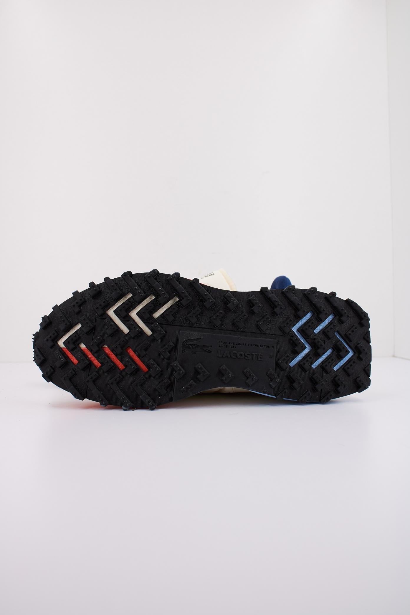 LACOSTE ELITE ACTIVE en color BEIS  (5)