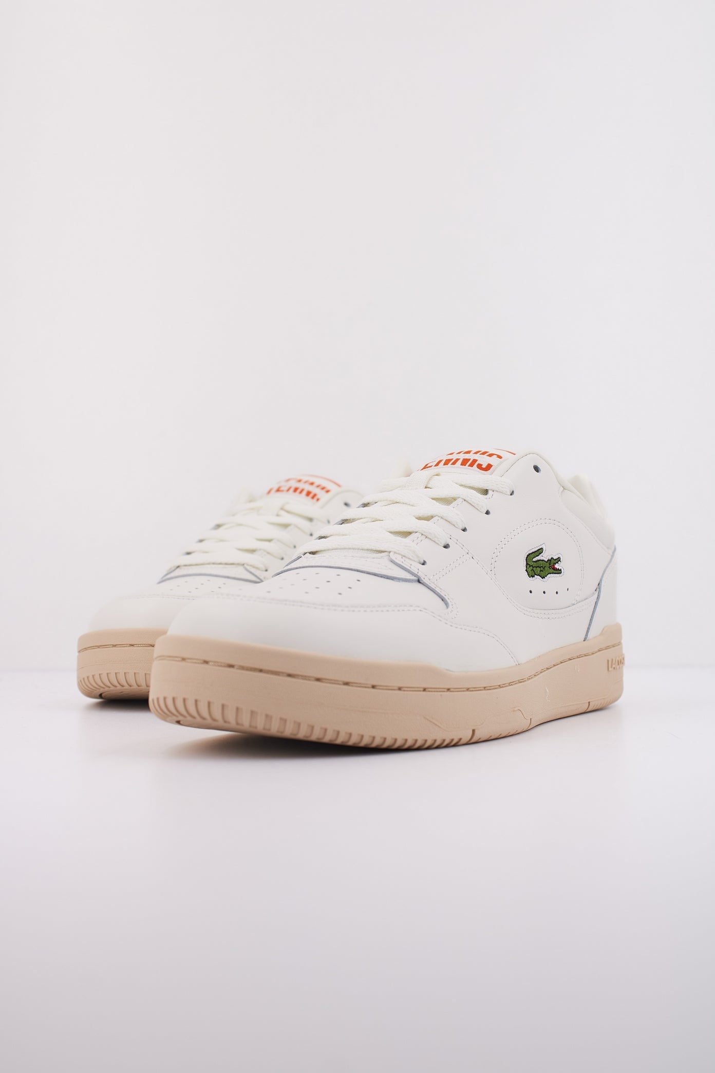 LACOSTE LINEDRIVE SNEAKERS en color BLANCO  (2)