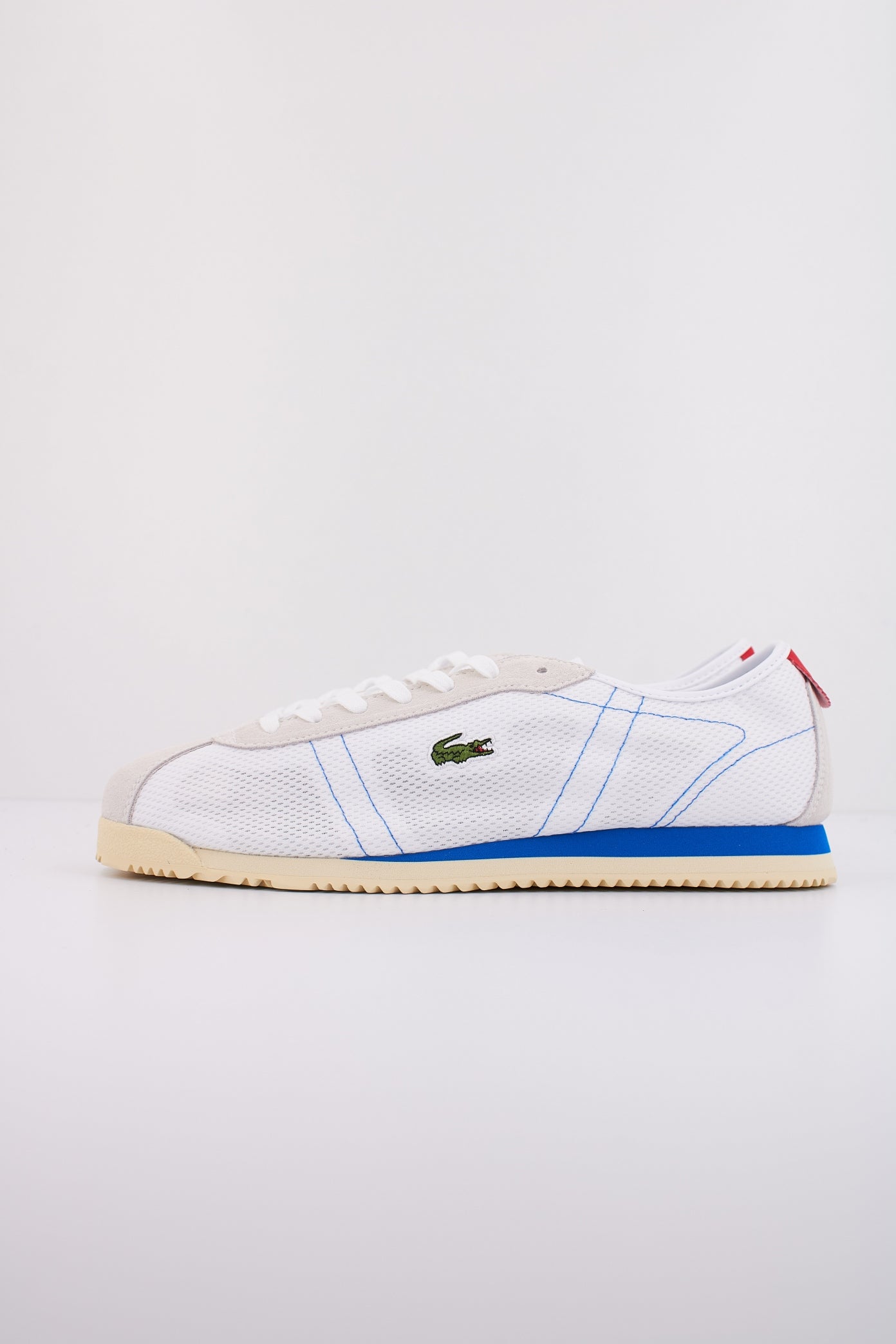 LACOSTE  MEN'S CLUB-LOW SNEAKERS en color BLANCO  (1)