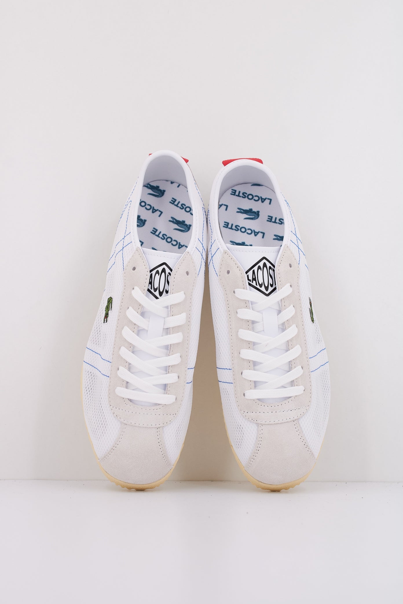 LACOSTE  MEN'S CLUB-LOW SNEAKERS en color BLANCO  (3)
