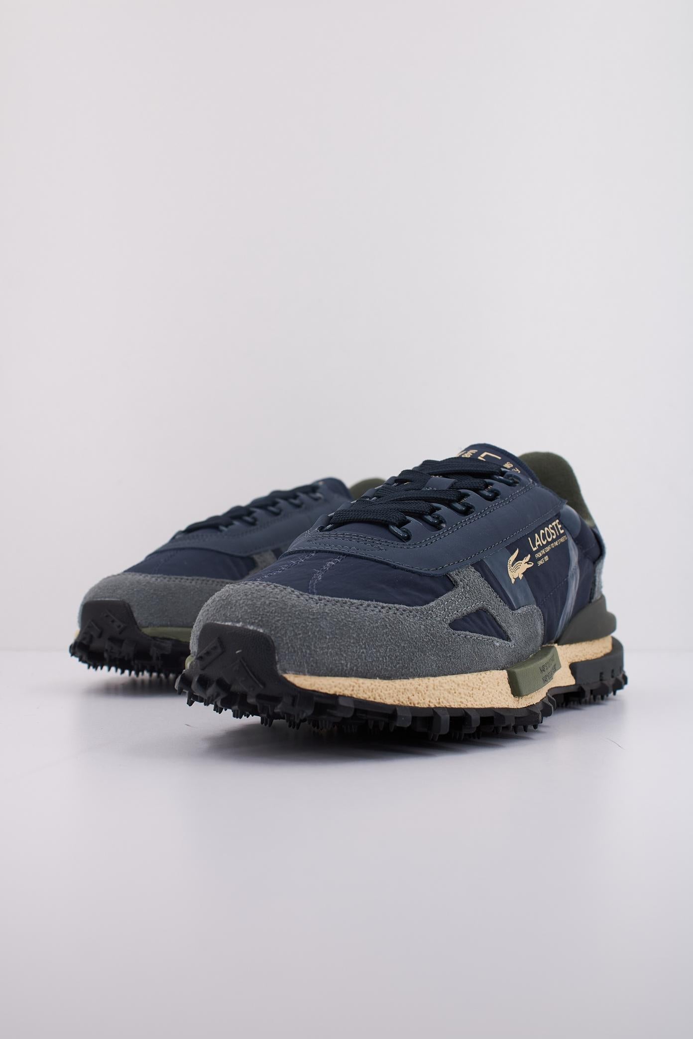 LACOSTE  ELITE ACTIVE en color AZUL  (2)