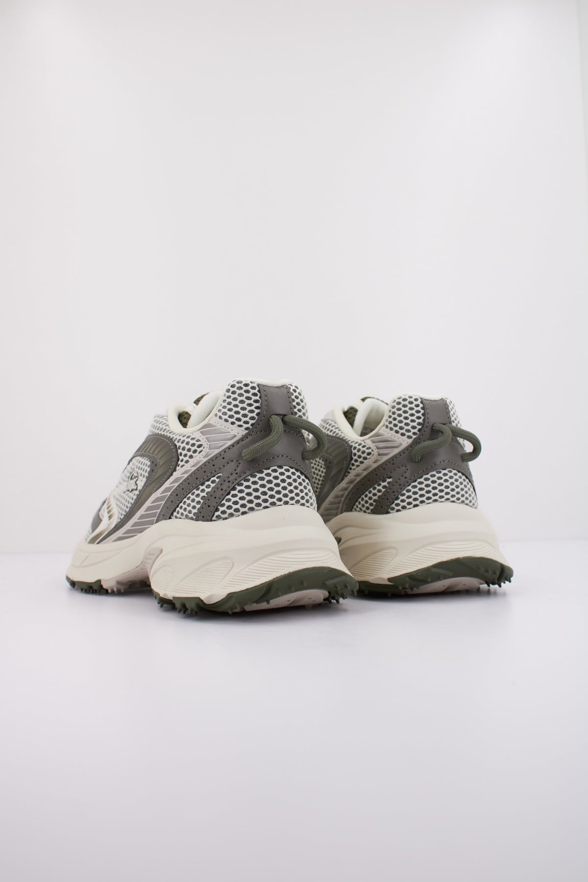 LACOSTE NEO SHOT en color BLANCO  (4)