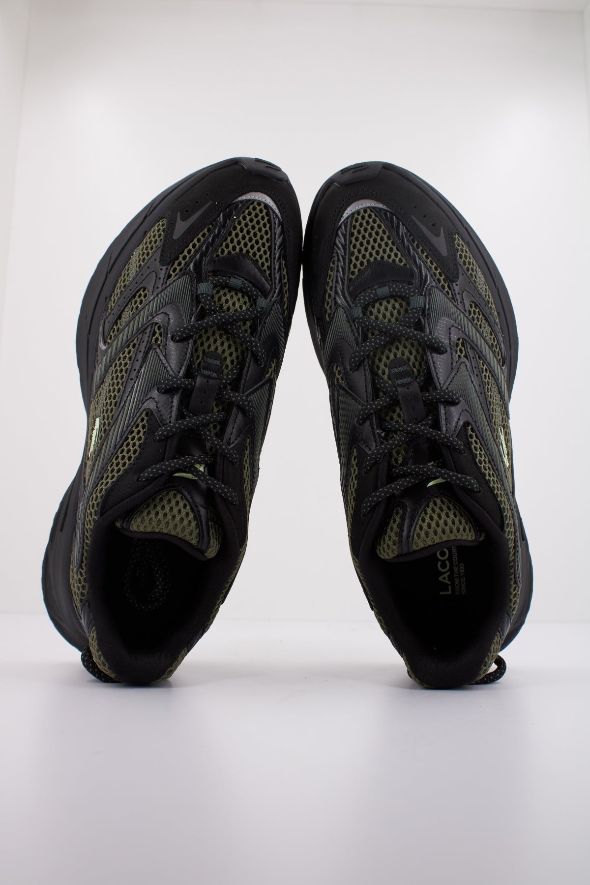 LACOSTE SMA en color NEGRO  (3)