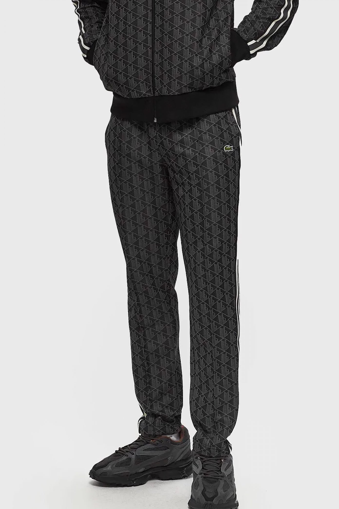 LACOSTE TRACKSUIT TROUSERS en color NEGRO  (1)