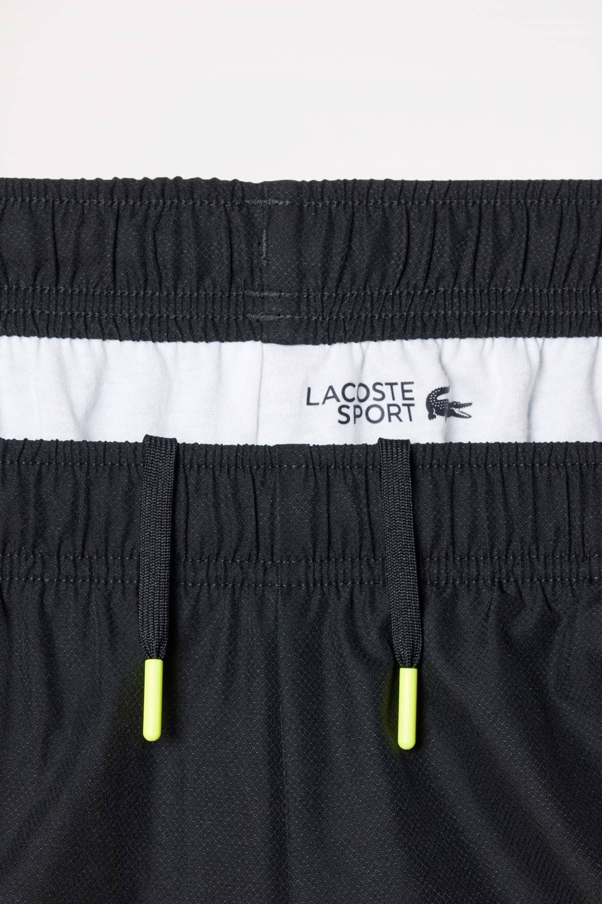 LACOSTE PRINTED DIAMOND TAFFETA TENNIS SHORTS en color NEGRO  (4)