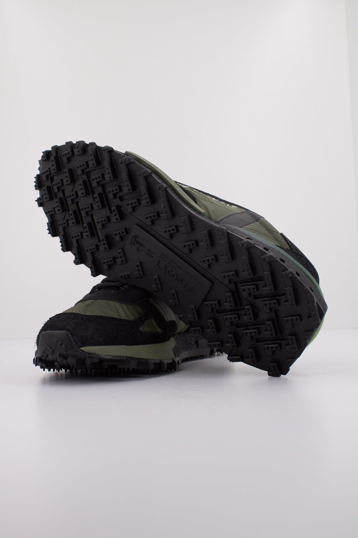LACOSTE ELITE ACTIVE en color VERDE  (5)