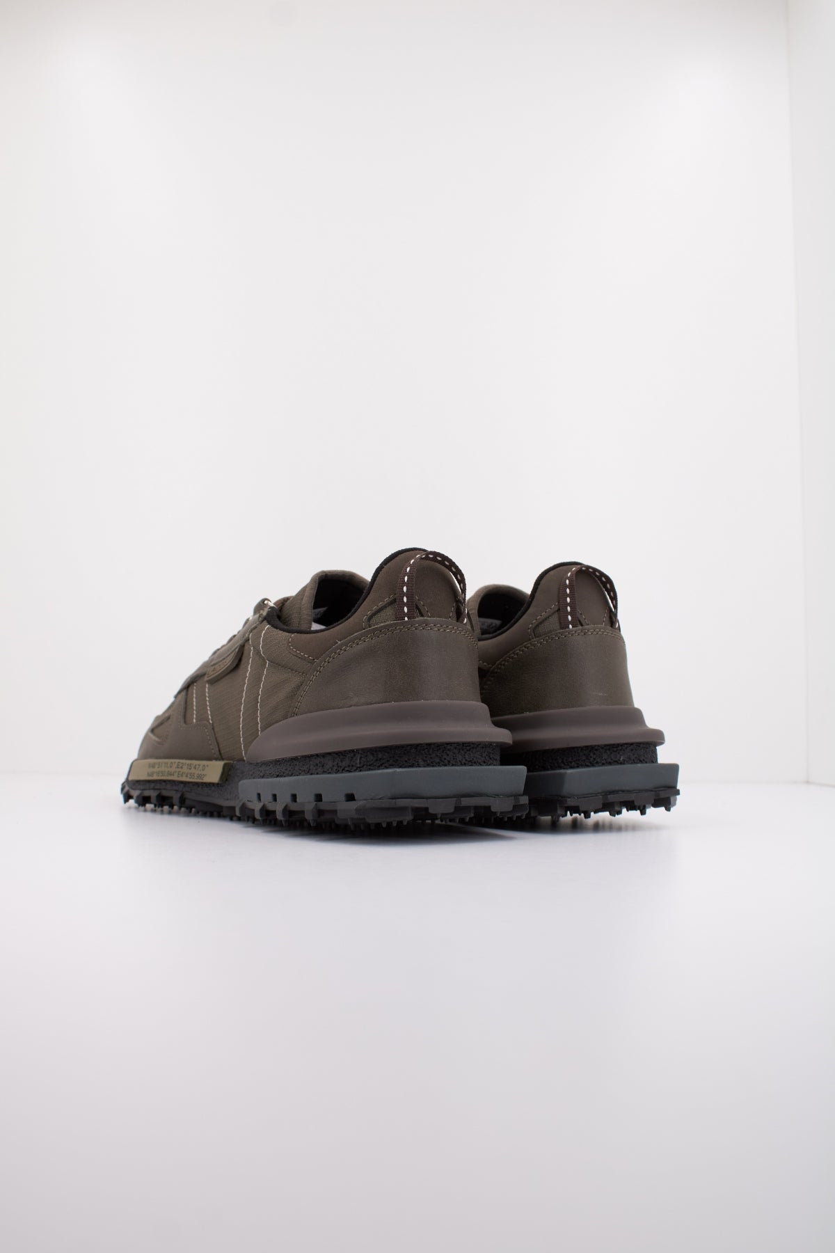 LACOSTE ELITE ACTIVE en color VERDE  (4)