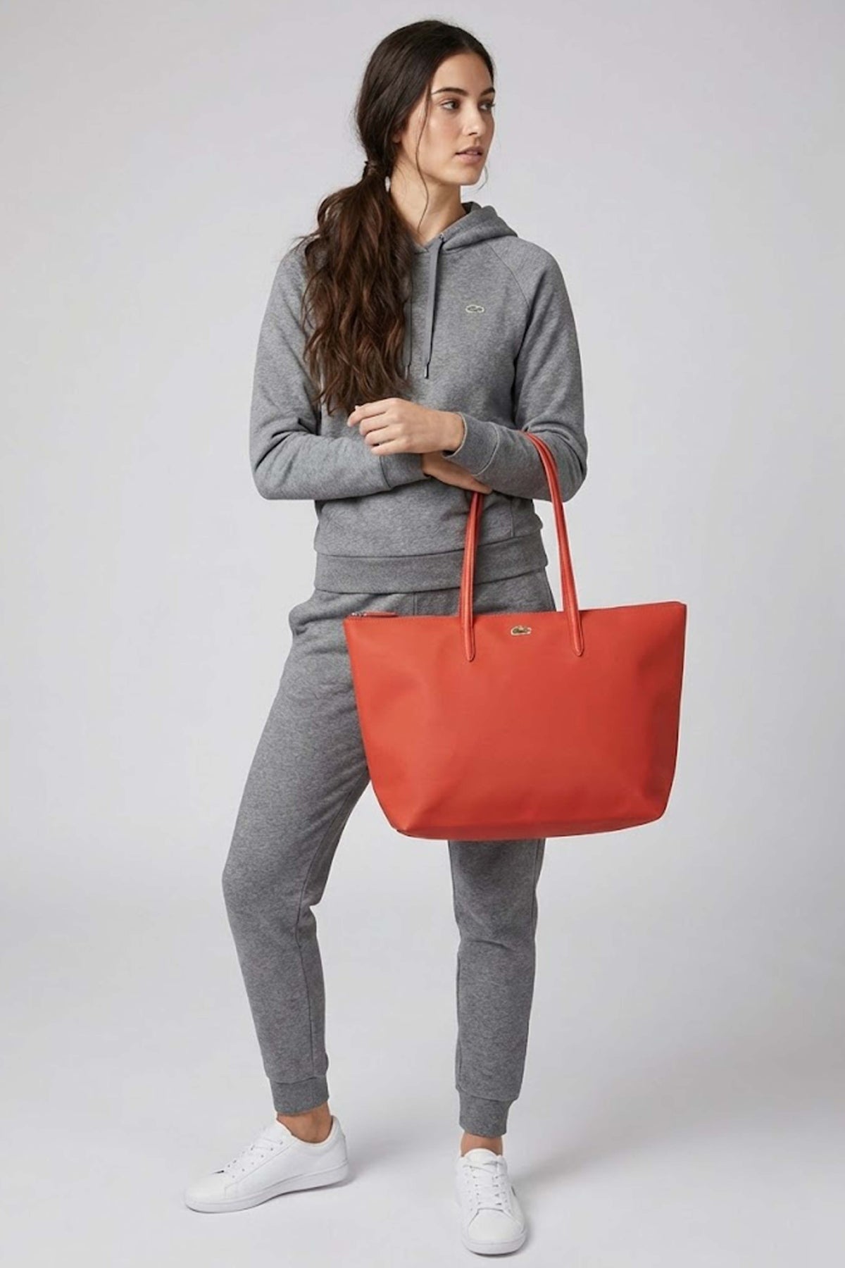 LACOSTE NFPK  en color NARANJA  (1)