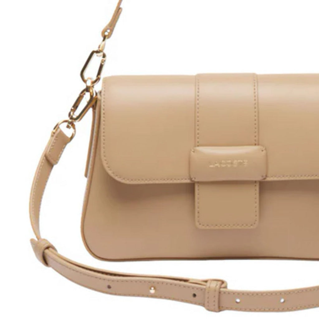 LACOSTE NFAU en color BEIS  (6)