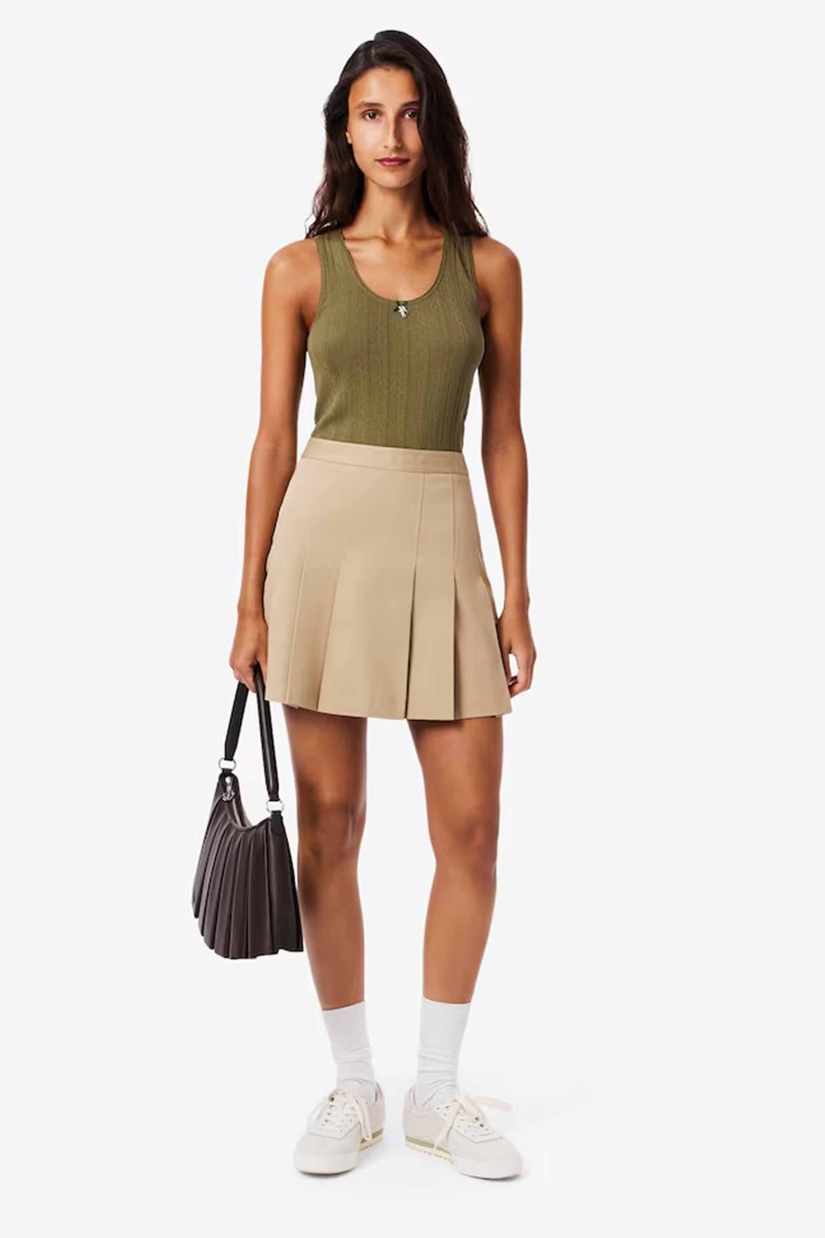 LACOSTE SHORT STRETCH COTTON PLEATED SKIRT en color MARRON CLARO  (4)