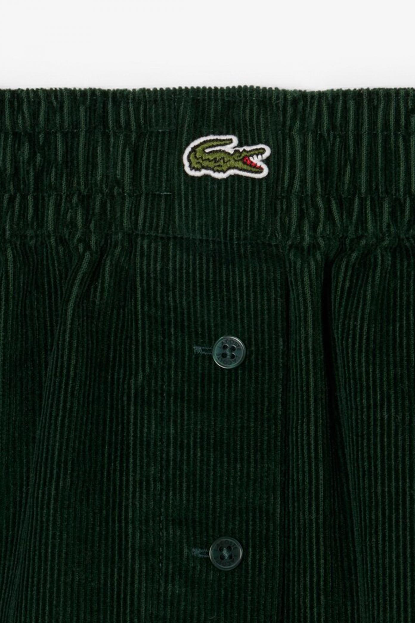 LACOSTE WOMEN'S RELAXED FIT CORDUROY SHORTS en color VERDE  (4)