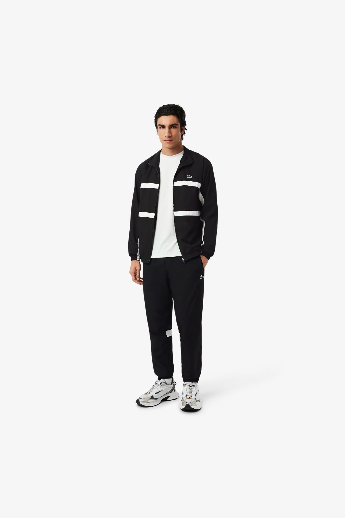 LACOSTE WH en color NEGRO  (9)
