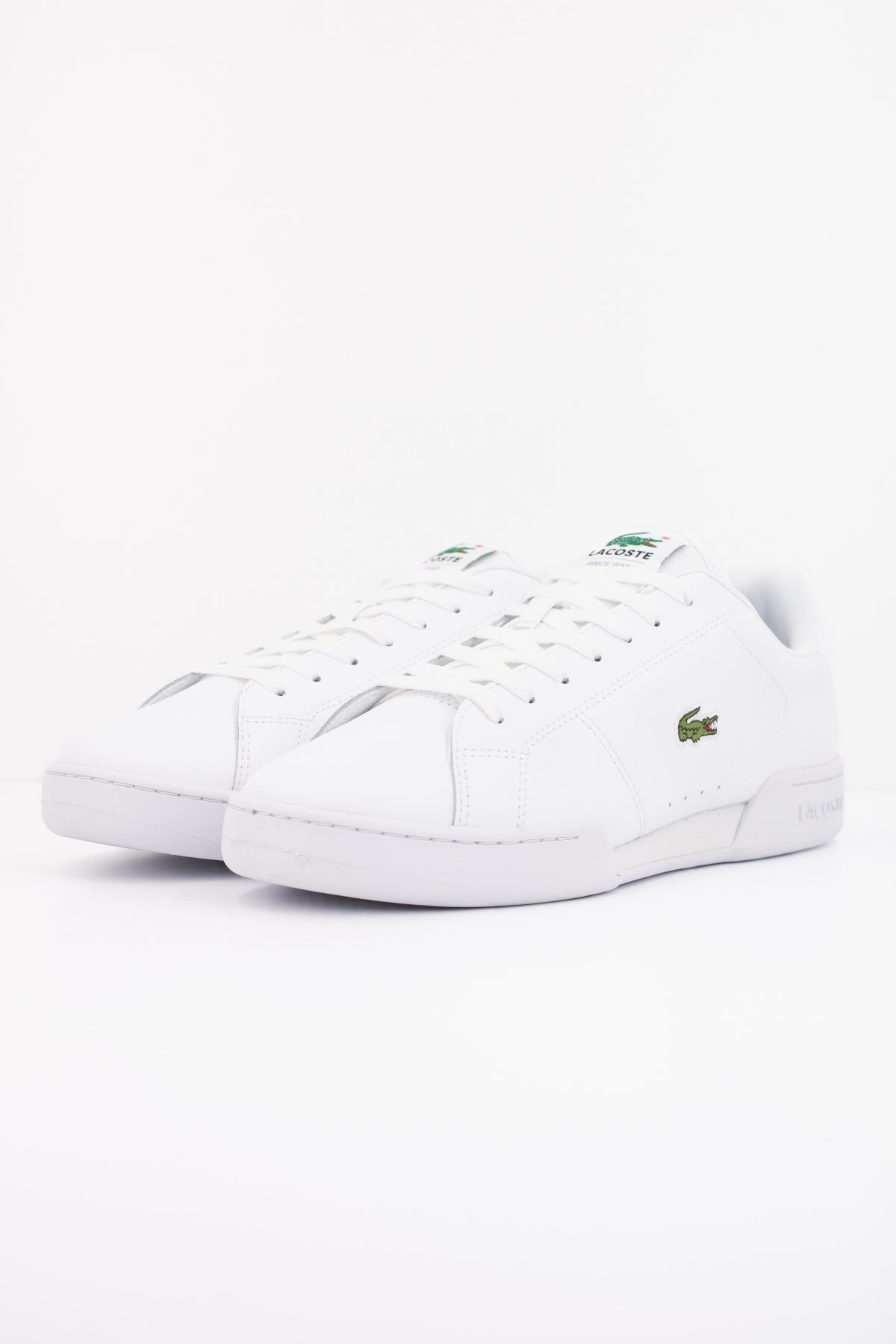 LACOSTE DEPORTIVO CARNABY en color BLANCO  (2)