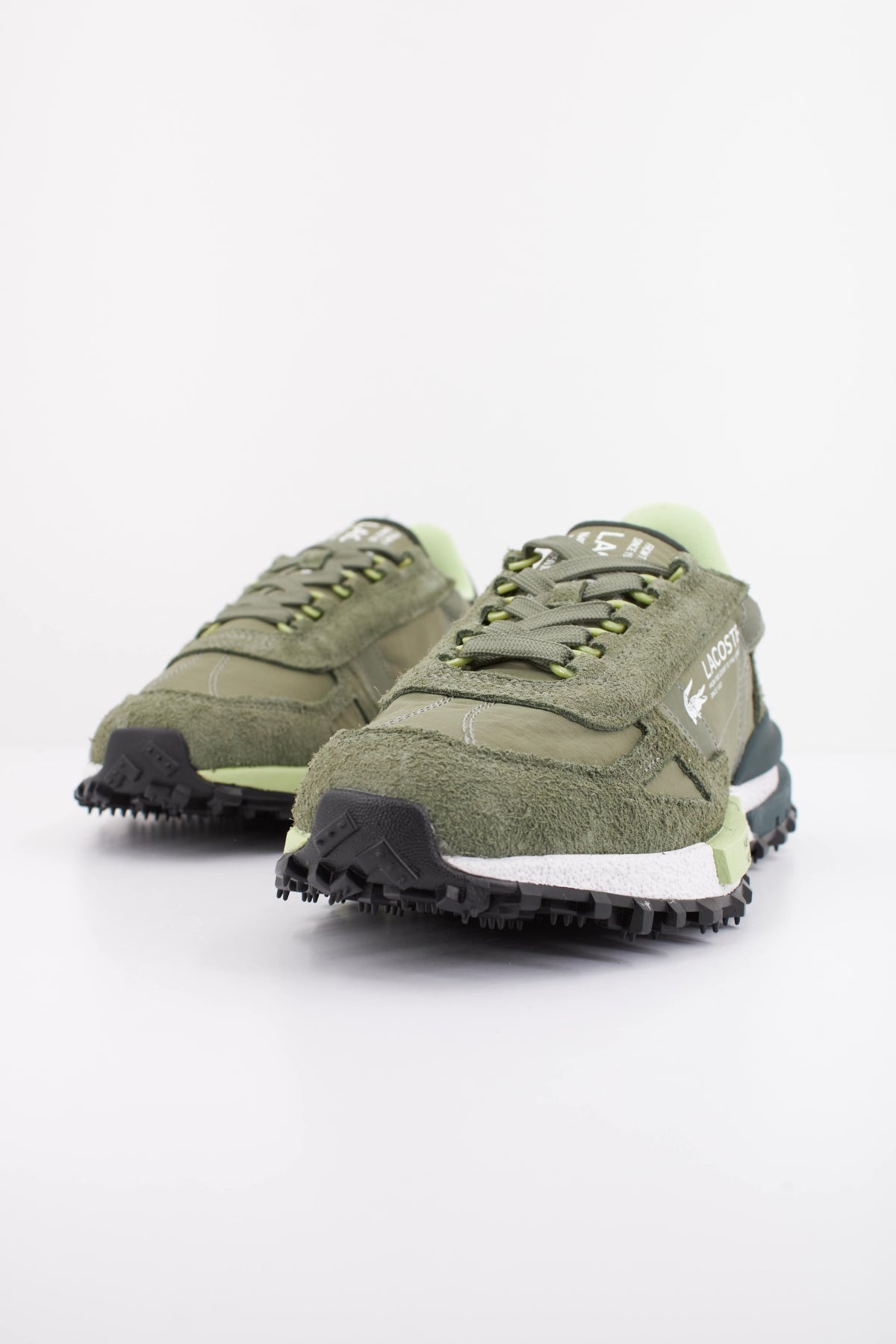 LACOSTE ELITE ACTIVE en color VERDE  (2)