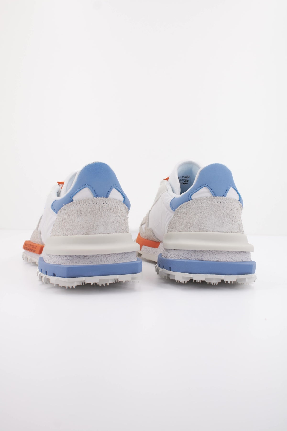 LACOSTE ELITE ACTIVE en color BLANCO  (4)