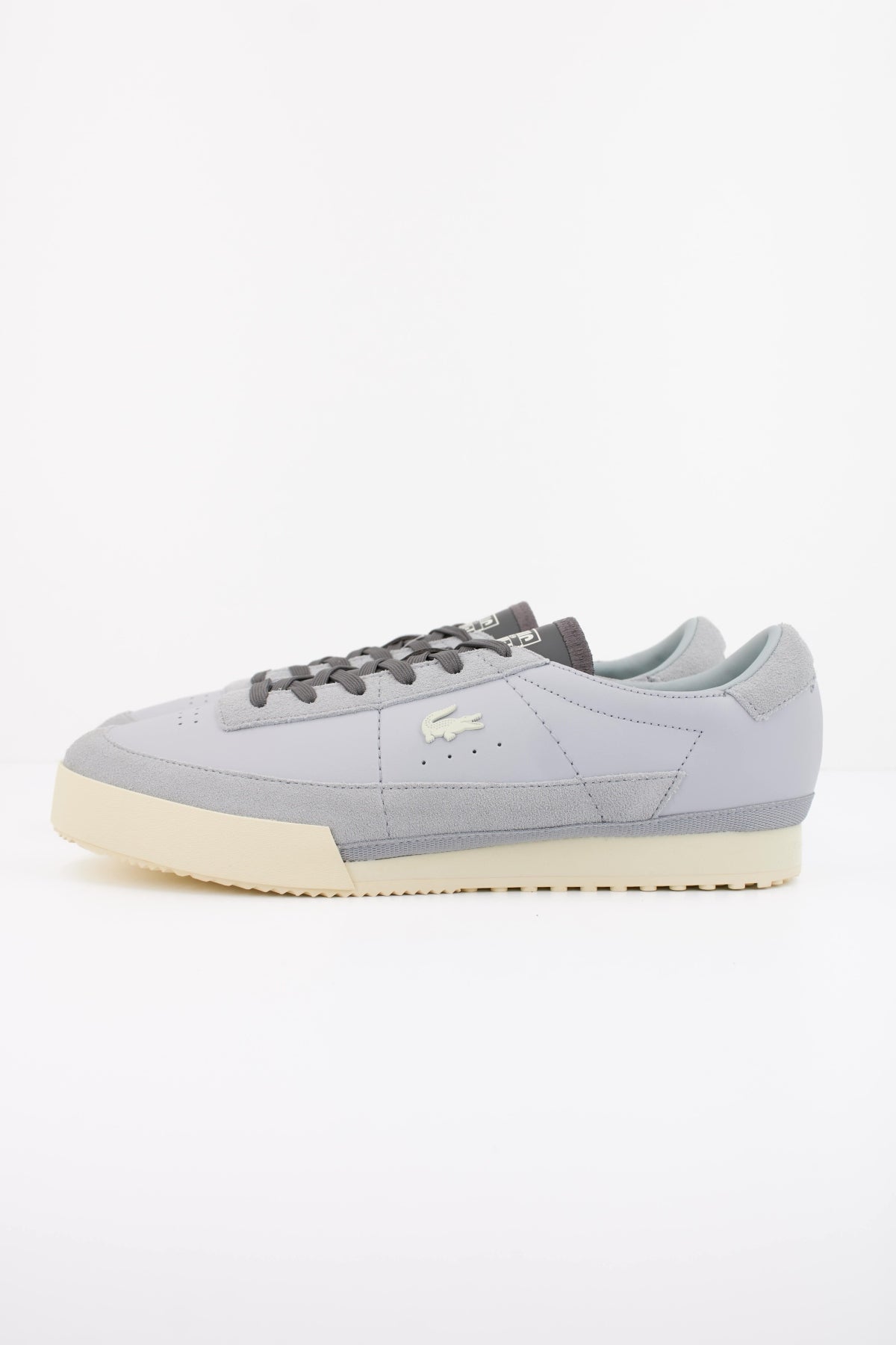 LACOSTE DEPORTIVO AURA en color GRIS  (1)