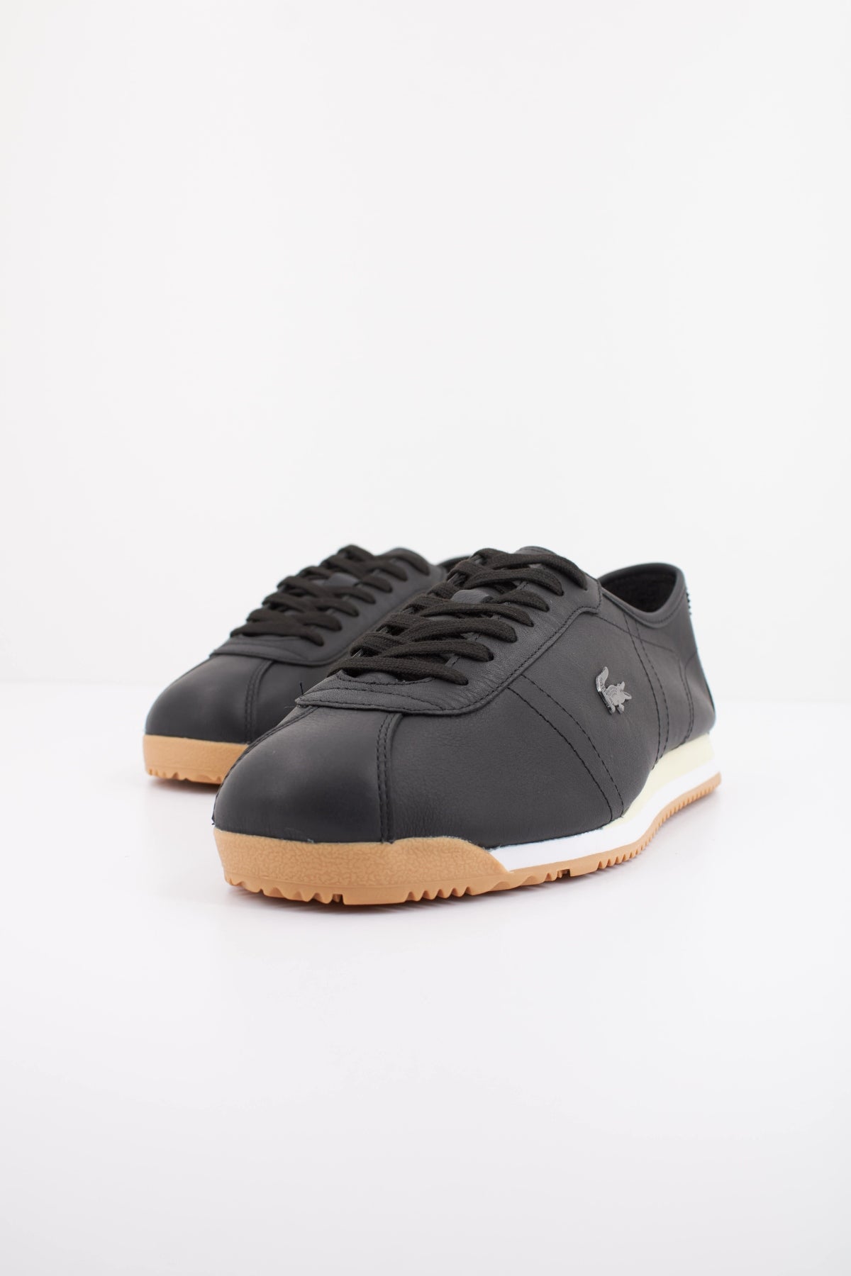 LACOSTE CLUB LOW en color NEGRO  (2)