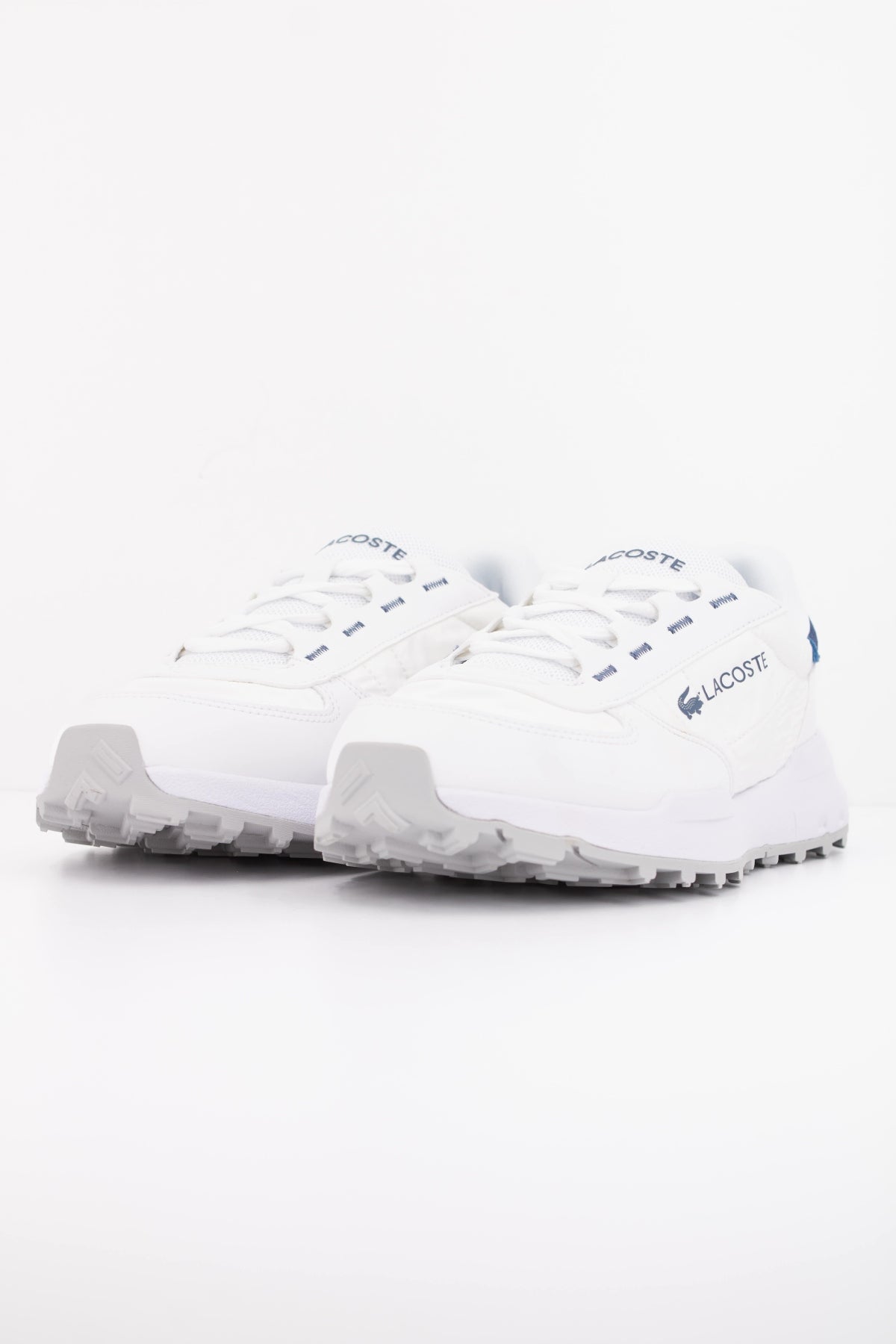 LACOSTE SMA en color BLANCO  (2)