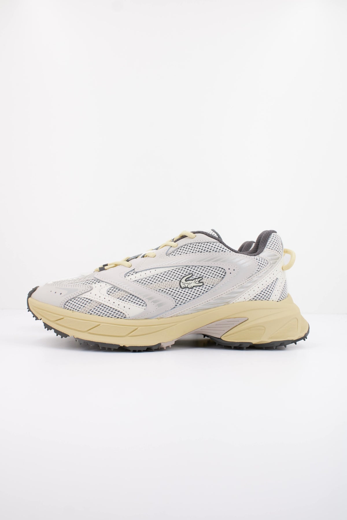LACOSTE SMA en color BLANCO  (1)