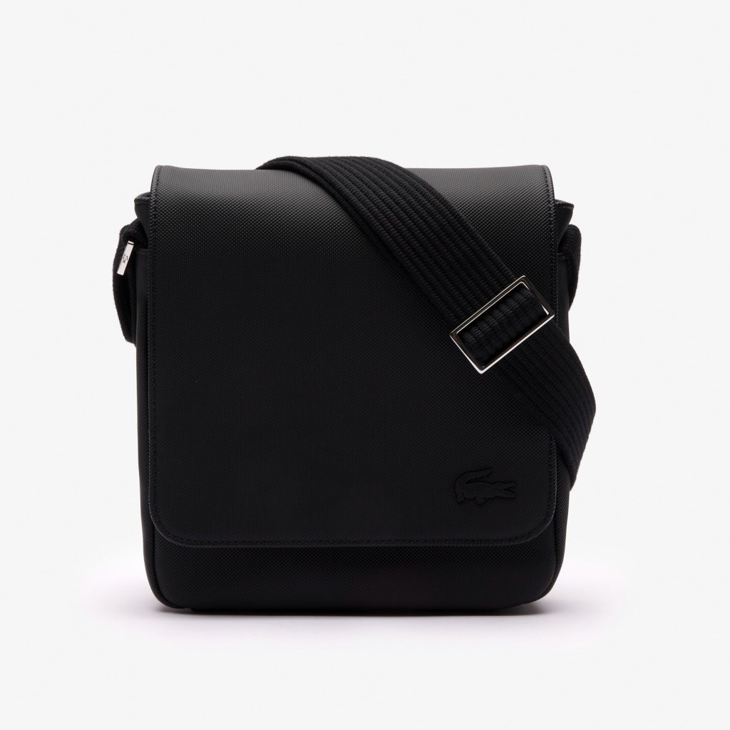 LACOSTE NHHC FLAP CROSSOVER BAG en color NEGRO  (4)