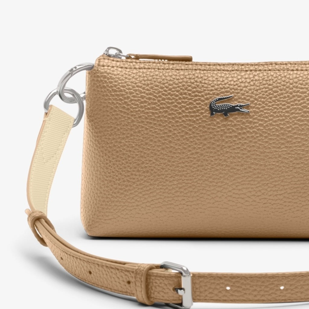 LACOSTE NFAA CROSSOVER BAG en color BEIS  (5)