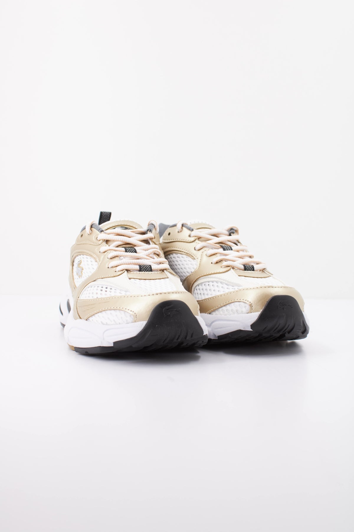 LACOSTE SFA STORM  en color BLANCO  (2)
