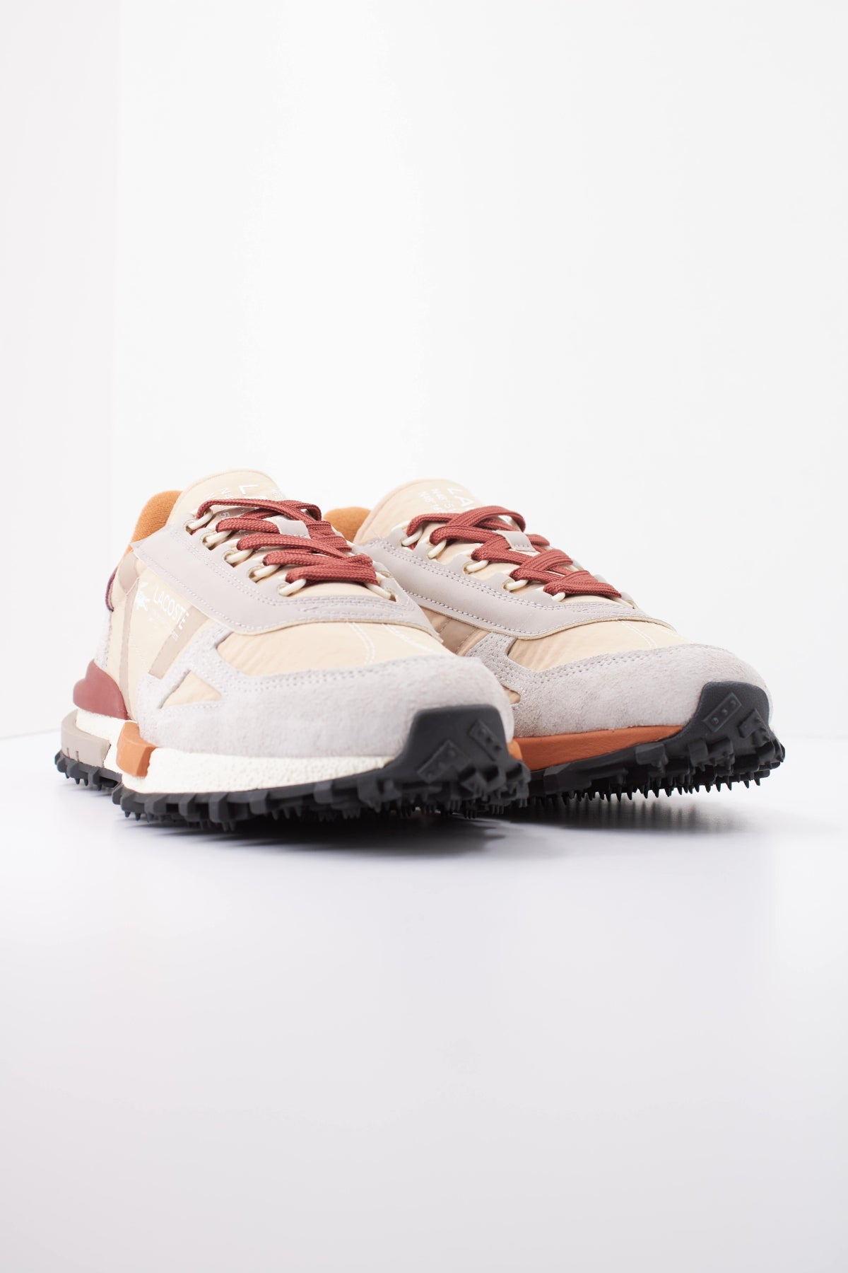 LACOSTE SMA ELITE ACTIVE en color BEIS  (2)