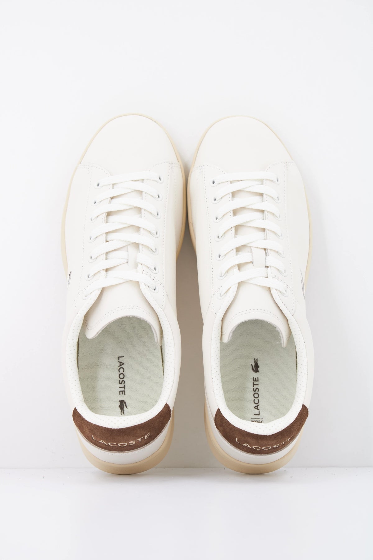 LACOSTE CARNABY SET en color BLANCO  (3)